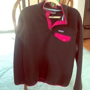 Patagonia Synchilla fleece pull over (women’s)